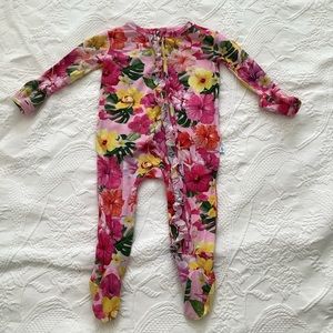 Posh Peanut Ruffle Footie